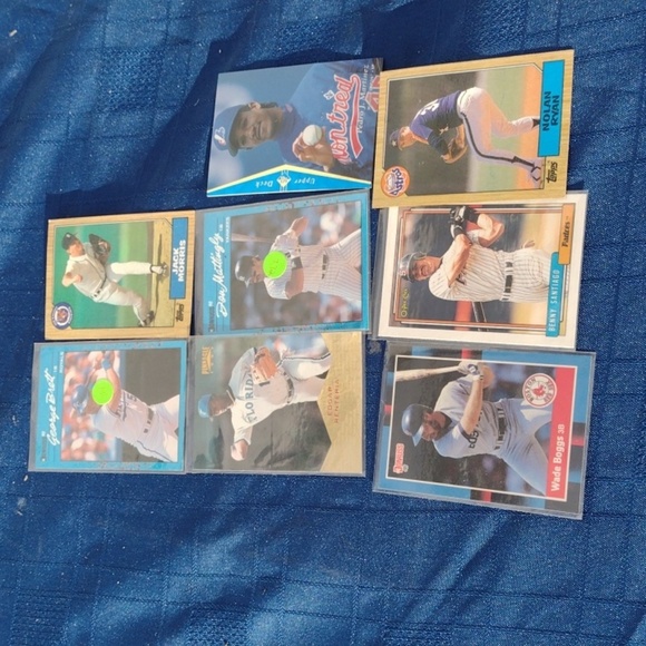 Assorted Baseball Trading Cards - Picture 4 of 4
